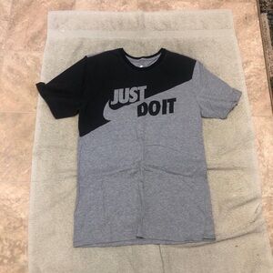 Nike Black and Gray Graphic Tee